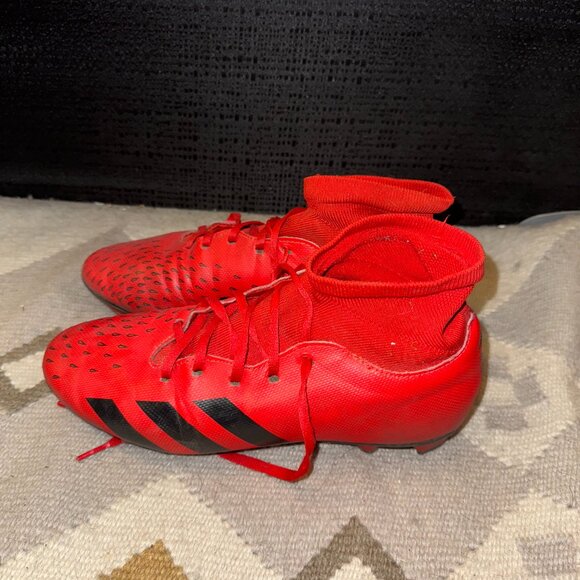 Adidas Predator Freak.4 S FxG Soccer Cleats Red/black US Men's Size 10 - Picture 3 of 3